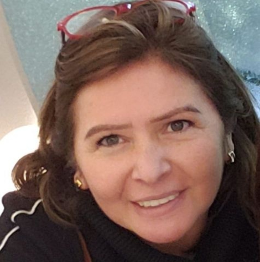 Meet your Posher, Claudia